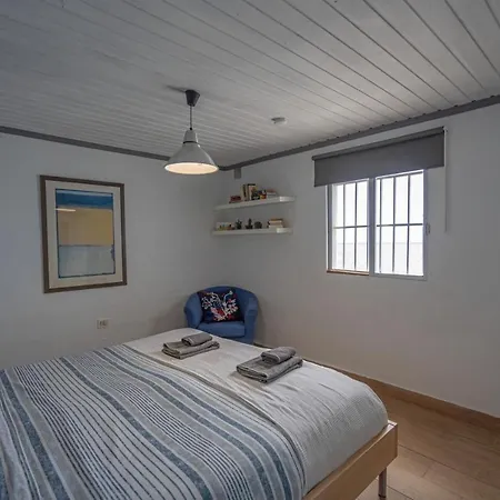 Front Line, Unbeatable Terrace 10m From The Sea Holiday home *